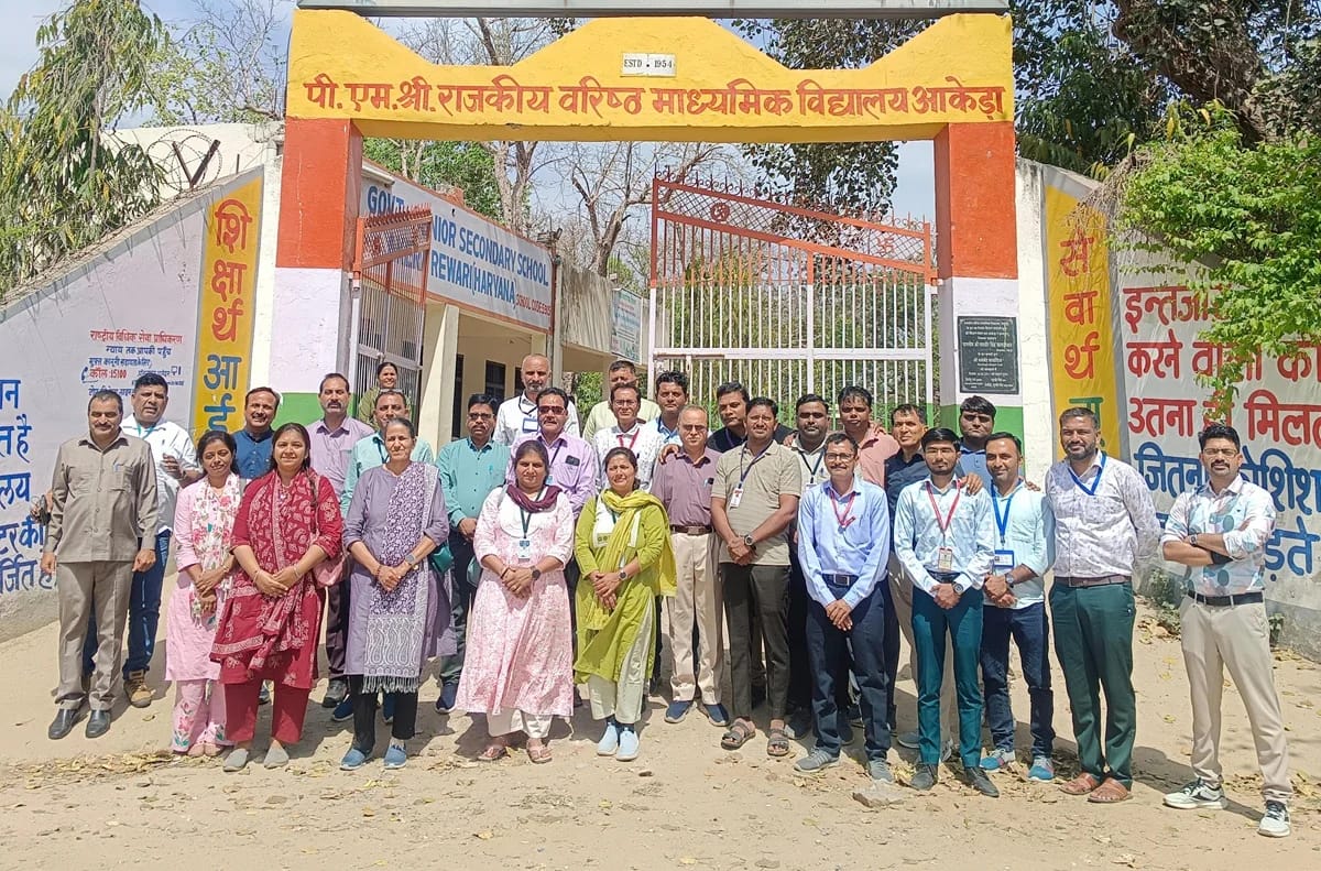 Mera Haryana 45 Haryana News Sainik School Gujarat team reaches Dharuhera