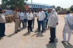 Acting on the instructions of the DC the SDM of Badhra inspected the Badhra Grain Market 696x522.web