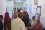 करनाल में राइस मिल के पास युवक की हत्या, गुस्साई भीड़ ने आरोपी को पकड़कर पीटा, पुलिस जांच में जुटी 3 TV 6575217 vid20260911wa0098 3