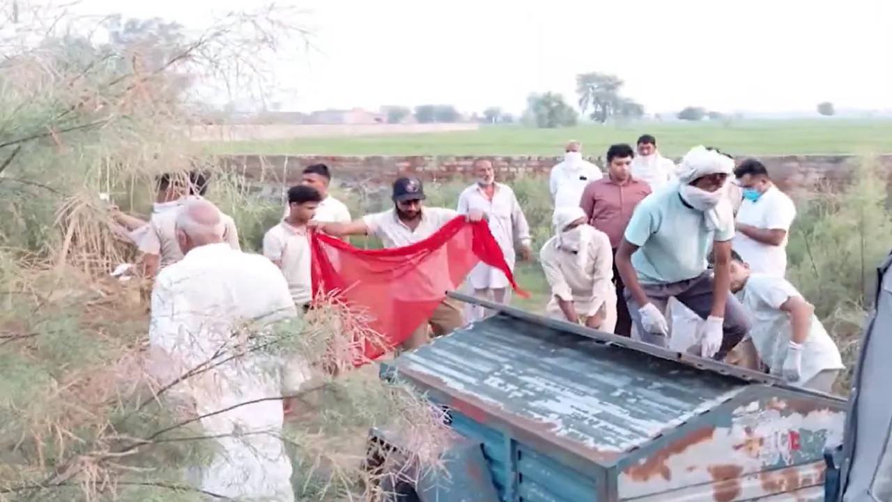 हरियाणा के हांसी से अजीबोगरीब मामला दफन करने के बाद कब्र से 89041