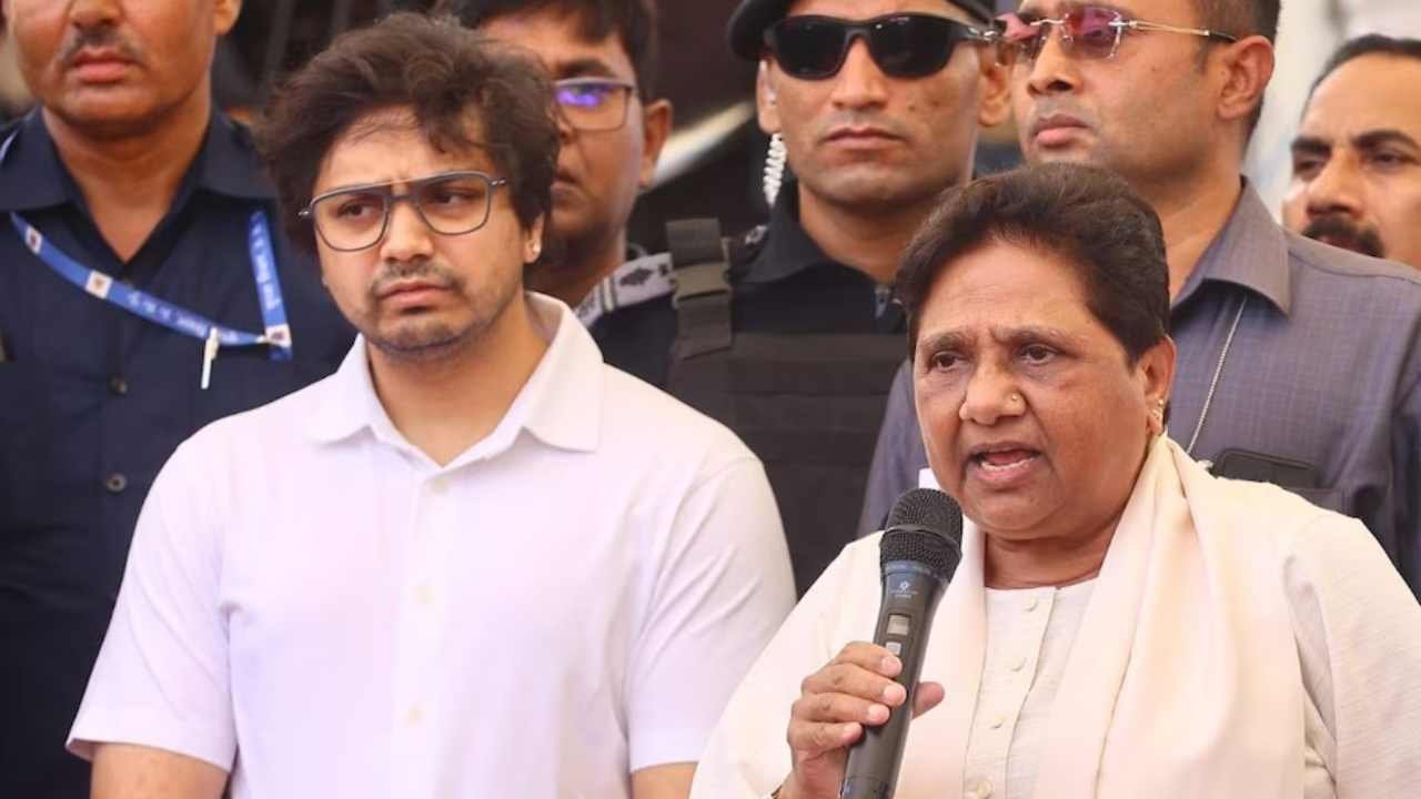 Mera Haryana 39 UP News BSP में आकाश आनंद की वापसी मायावती ने फिर बनाया राष 1289