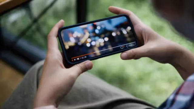 Mera Haryana 23 Watching mobile in train 2026 07 65da39afa9bbf4896f584d1d7964c993